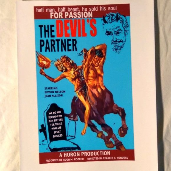 8 Vintage Horror Movie Posters Bundle ("Cult Classic Lot Cinematography Photo") - Picture 3 of 12
